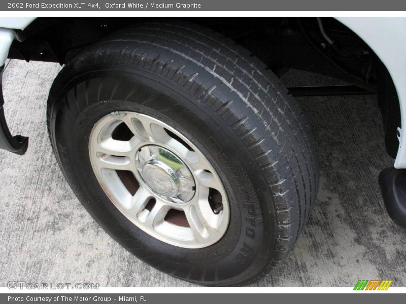 Oxford White / Medium Graphite 2002 Ford Expedition XLT 4x4