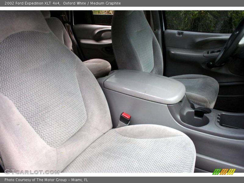 Oxford White / Medium Graphite 2002 Ford Expedition XLT 4x4