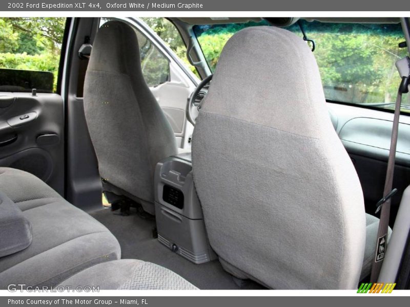 Oxford White / Medium Graphite 2002 Ford Expedition XLT 4x4