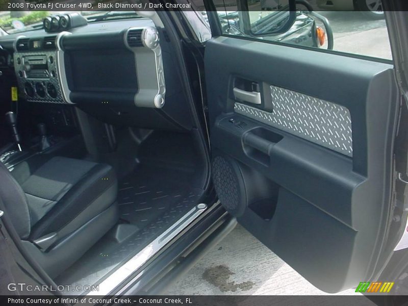 Black Diamond / Dark Charcoal 2008 Toyota FJ Cruiser 4WD