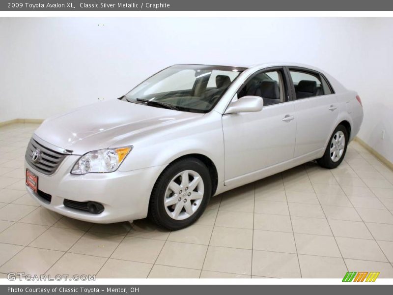 Classic Silver Metallic / Graphite 2009 Toyota Avalon XL