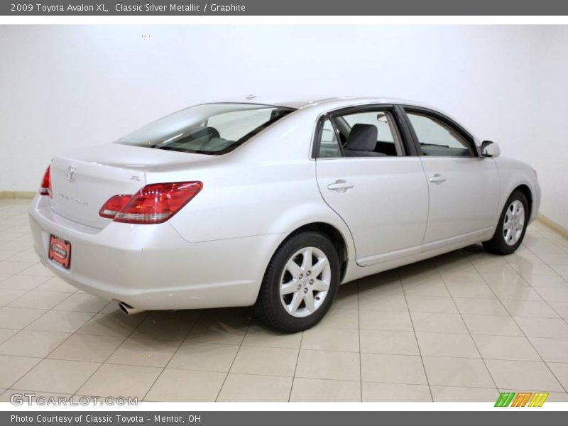 Classic Silver Metallic / Graphite 2009 Toyota Avalon XL