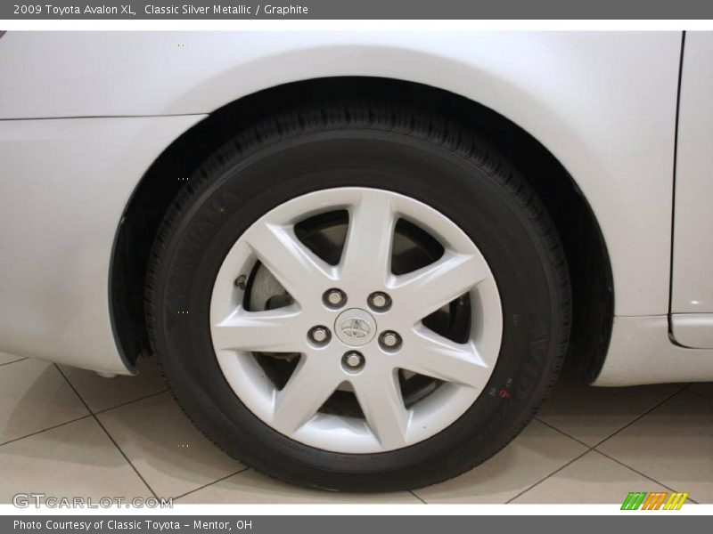 Classic Silver Metallic / Graphite 2009 Toyota Avalon XL