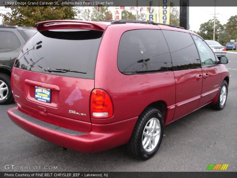 Inferno Red Pearl / Silver Fern 1999 Dodge Grand Caravan SE