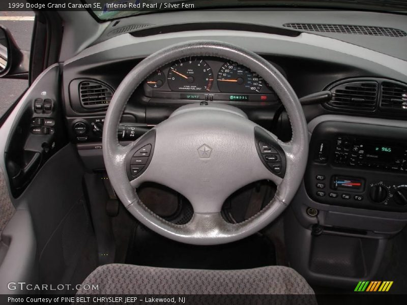 Inferno Red Pearl / Silver Fern 1999 Dodge Grand Caravan SE