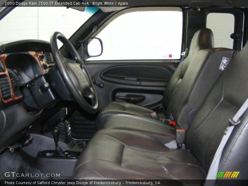 Bright White / Agate 2000 Dodge Ram 2500 ST Extended Cab 4x4