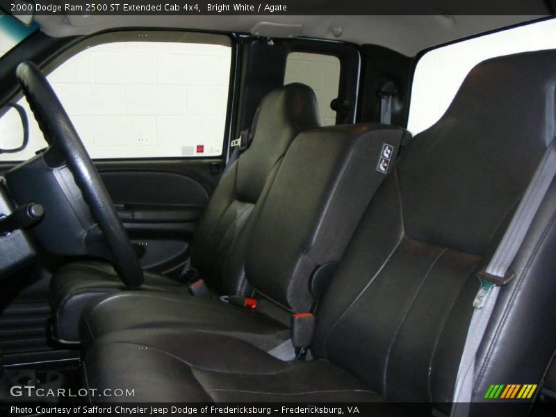 Bright White / Agate 2000 Dodge Ram 2500 ST Extended Cab 4x4