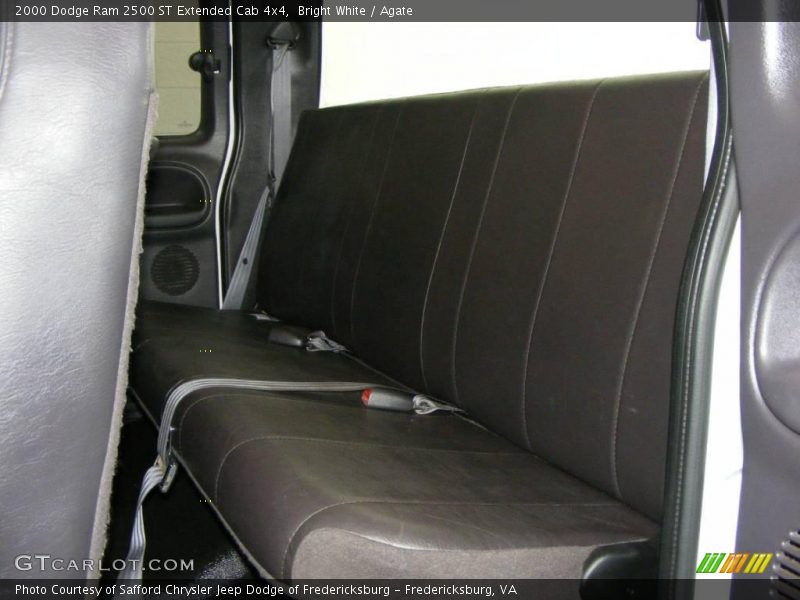 Bright White / Agate 2000 Dodge Ram 2500 ST Extended Cab 4x4