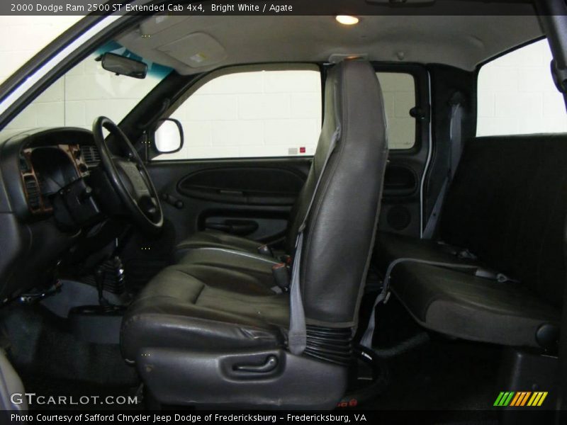 Bright White / Agate 2000 Dodge Ram 2500 ST Extended Cab 4x4