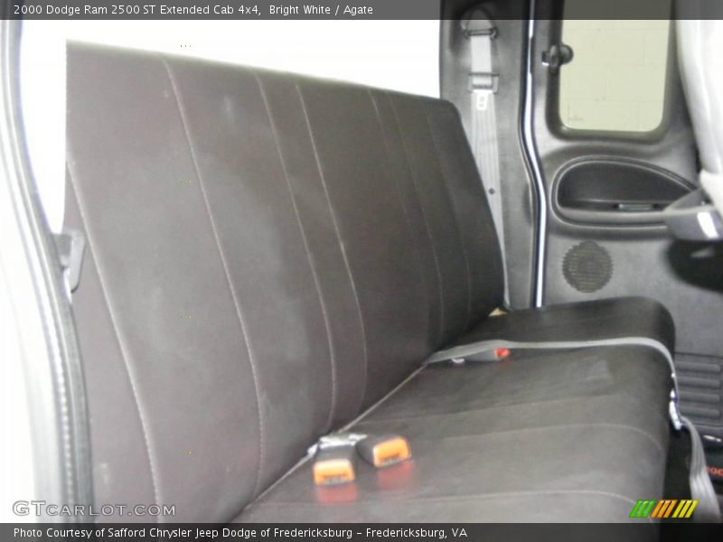 Bright White / Agate 2000 Dodge Ram 2500 ST Extended Cab 4x4