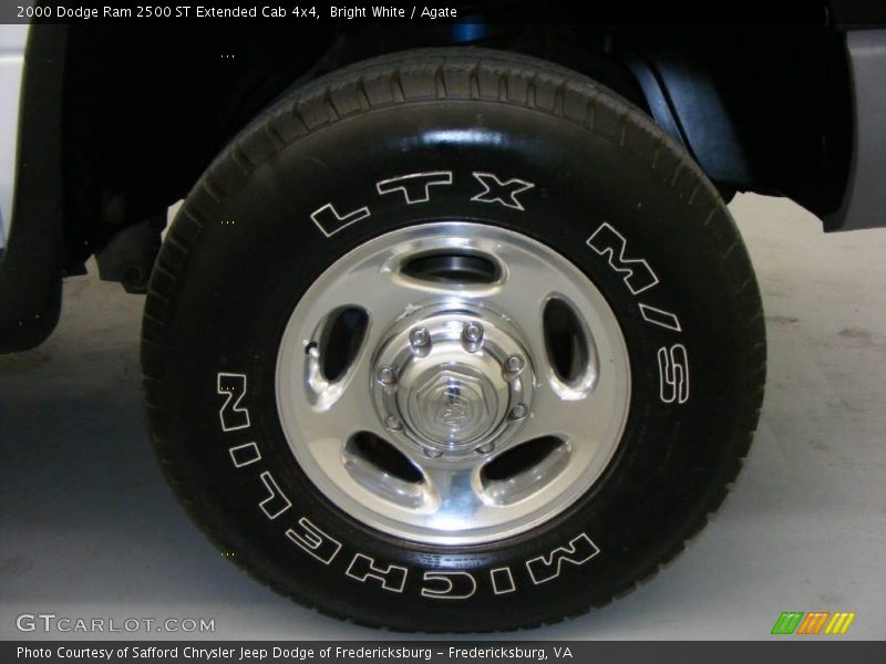 Bright White / Agate 2000 Dodge Ram 2500 ST Extended Cab 4x4