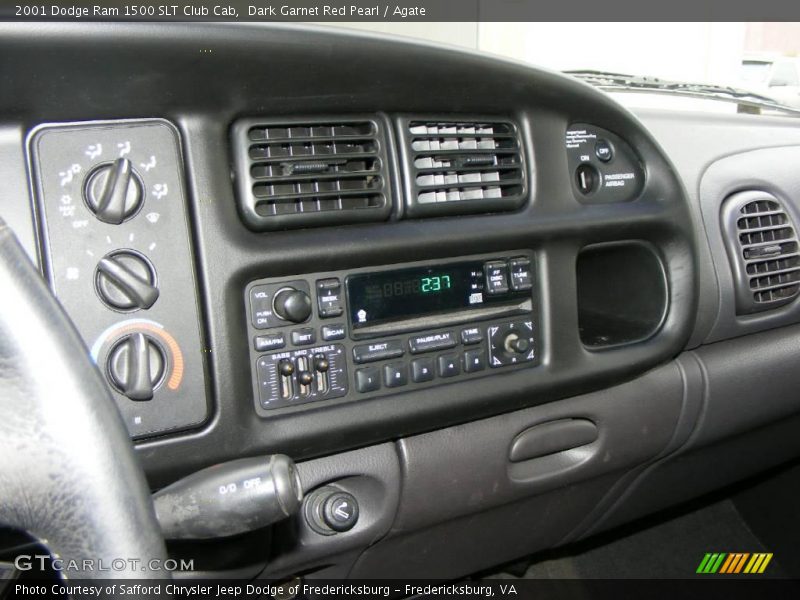 Dark Garnet Red Pearl / Agate 2001 Dodge Ram 1500 SLT Club Cab