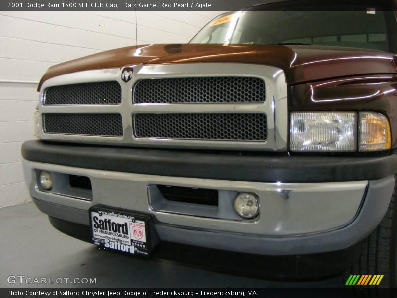 Dark Garnet Red Pearl / Agate 2001 Dodge Ram 1500 SLT Club Cab