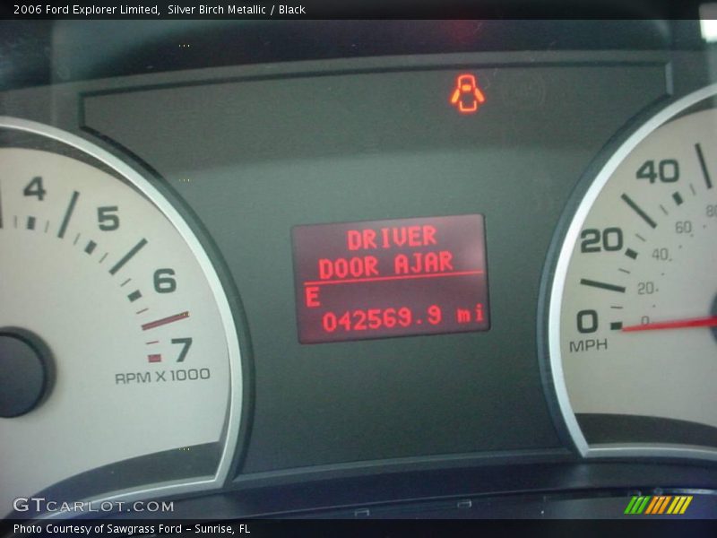 Silver Birch Metallic / Black 2006 Ford Explorer Limited