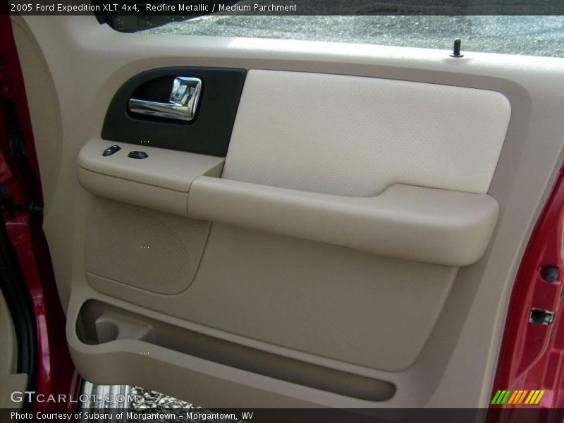 Redfire Metallic / Medium Parchment 2005 Ford Expedition XLT 4x4