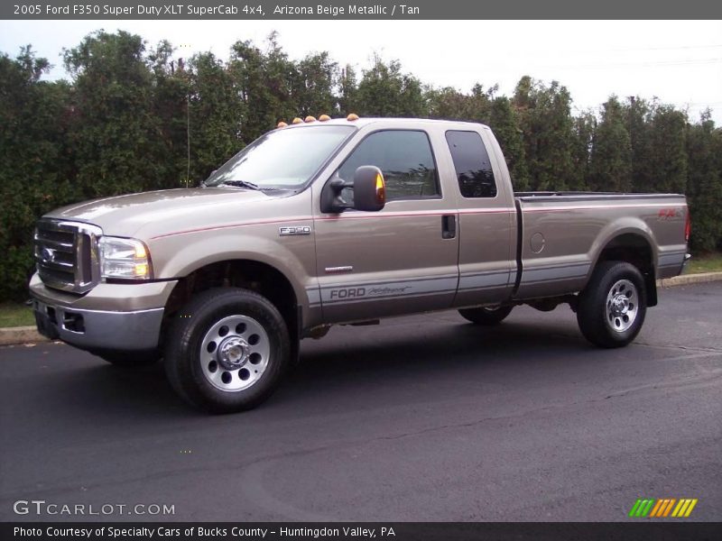 Arizona Beige Metallic / Tan 2005 Ford F350 Super Duty XLT SuperCab 4x4