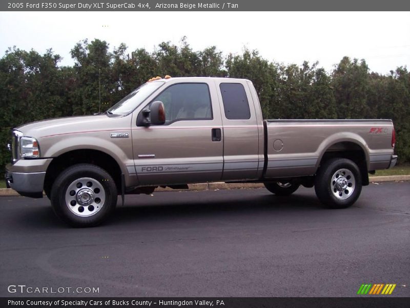 Arizona Beige Metallic / Tan 2005 Ford F350 Super Duty XLT SuperCab 4x4