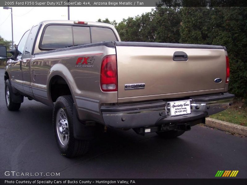 Arizona Beige Metallic / Tan 2005 Ford F350 Super Duty XLT SuperCab 4x4