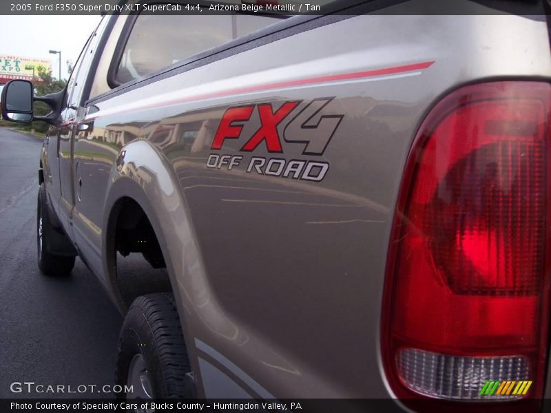 Arizona Beige Metallic / Tan 2005 Ford F350 Super Duty XLT SuperCab 4x4