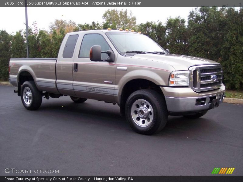 Arizona Beige Metallic / Tan 2005 Ford F350 Super Duty XLT SuperCab 4x4