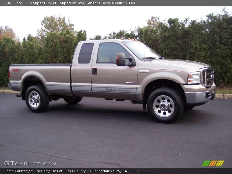 Arizona Beige Metallic / Tan 2005 Ford F350 Super Duty XLT SuperCab 4x4