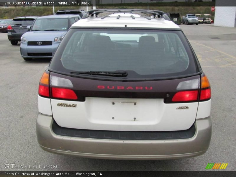 White Birch / Black 2000 Subaru Outback Wagon