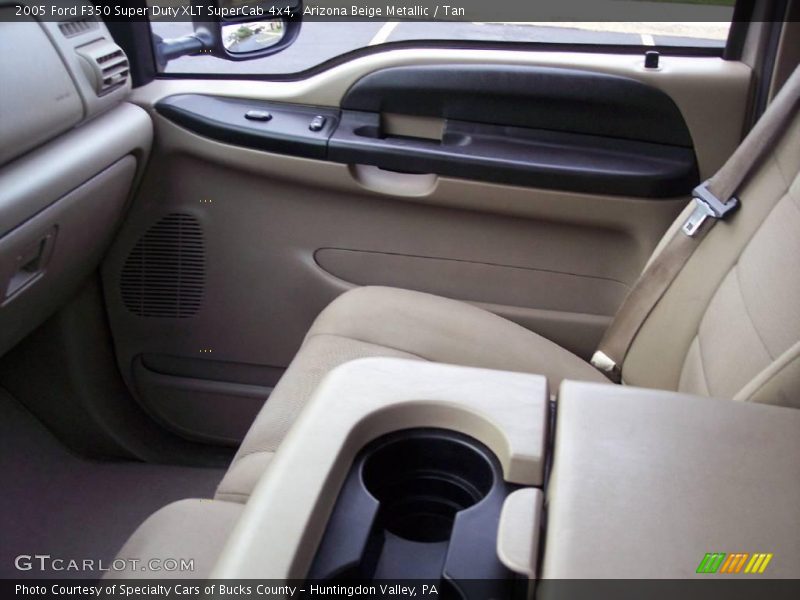 Arizona Beige Metallic / Tan 2005 Ford F350 Super Duty XLT SuperCab 4x4