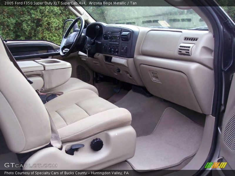 Arizona Beige Metallic / Tan 2005 Ford F350 Super Duty XLT SuperCab 4x4