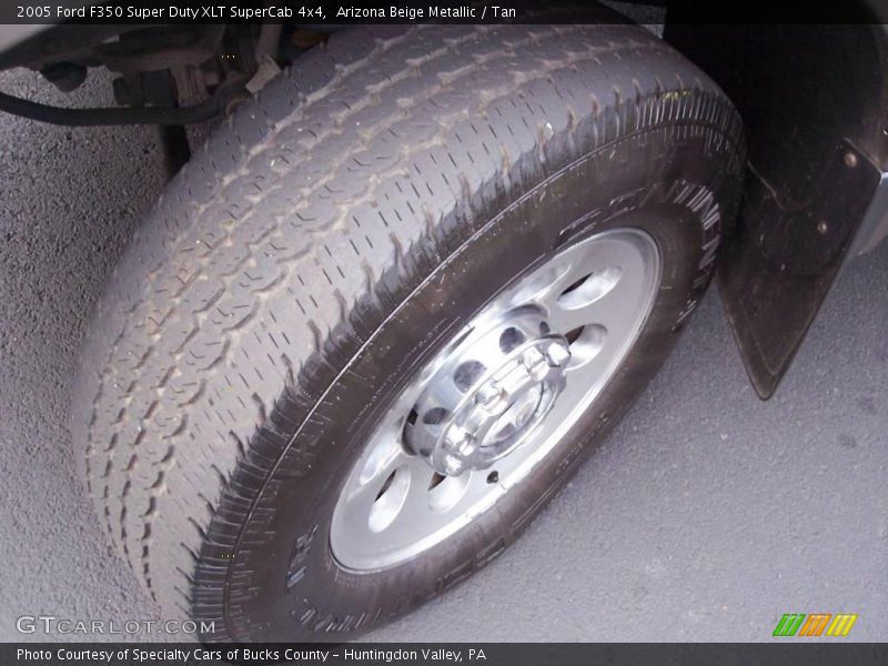 Arizona Beige Metallic / Tan 2005 Ford F350 Super Duty XLT SuperCab 4x4