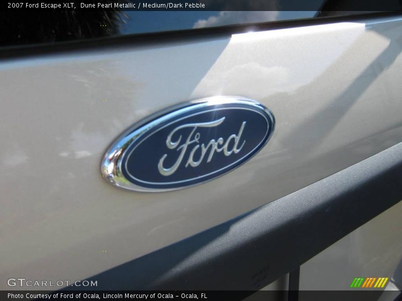 Dune Pearl Metallic / Medium/Dark Pebble 2007 Ford Escape XLT