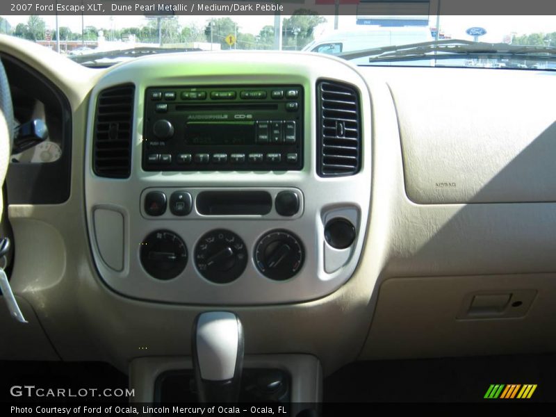 Dune Pearl Metallic / Medium/Dark Pebble 2007 Ford Escape XLT
