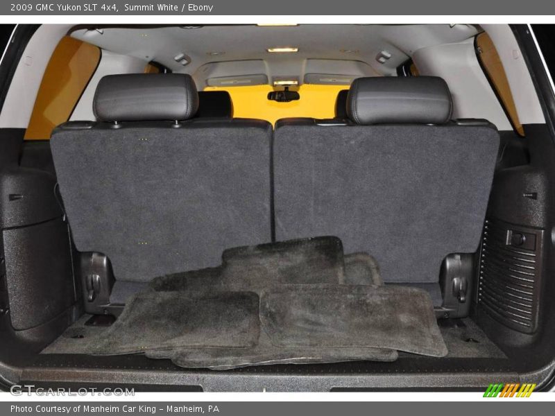 Summit White / Ebony 2009 GMC Yukon SLT 4x4