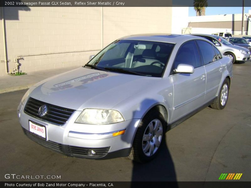 Reflex Silver Metallic / Grey 2002 Volkswagen Passat GLX Sedan
