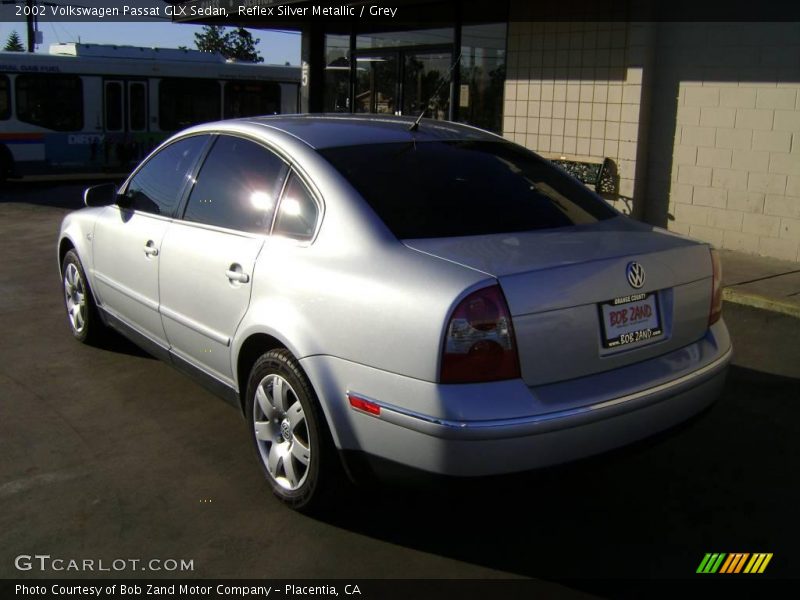 Reflex Silver Metallic / Grey 2002 Volkswagen Passat GLX Sedan