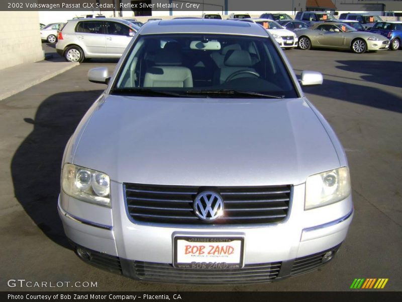 Reflex Silver Metallic / Grey 2002 Volkswagen Passat GLX Sedan
