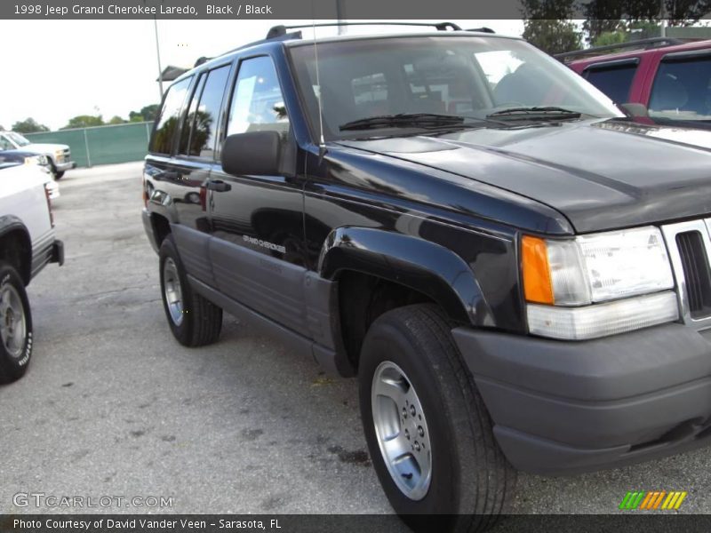 Black / Black 1998 Jeep Grand Cherokee Laredo