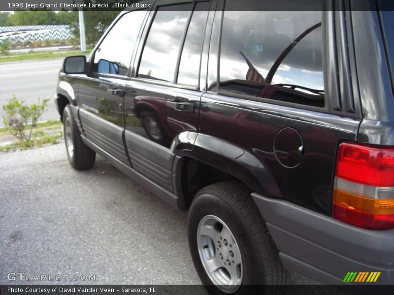 Black / Black 1998 Jeep Grand Cherokee Laredo