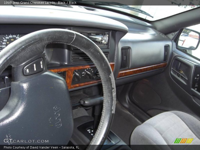 Black / Black 1998 Jeep Grand Cherokee Laredo