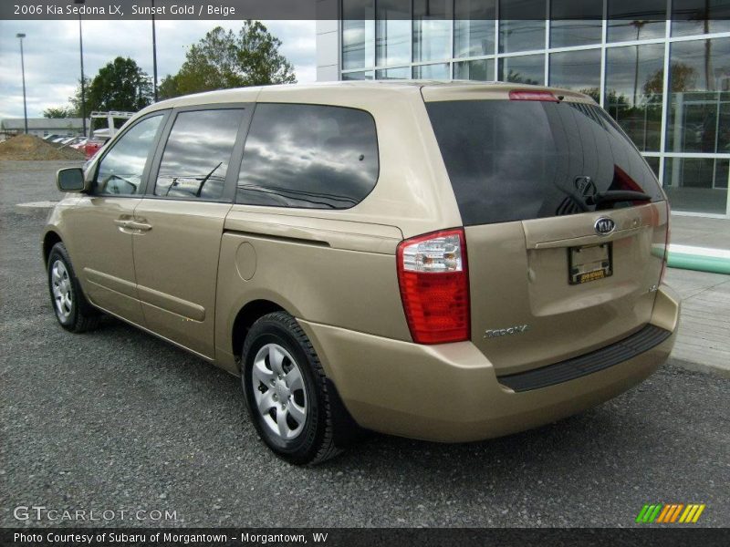 Sunset Gold / Beige 2006 Kia Sedona LX