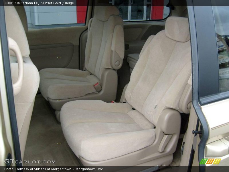Sunset Gold / Beige 2006 Kia Sedona LX