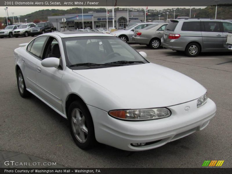 Arctic White / Pewter 2001 Oldsmobile Alero GL Sedan
