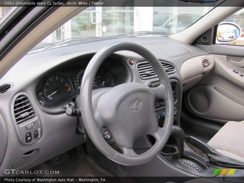 Arctic White / Pewter 2001 Oldsmobile Alero GL Sedan