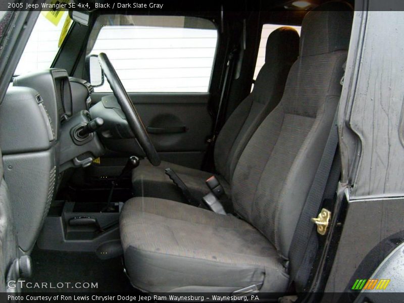 Black / Dark Slate Gray 2005 Jeep Wrangler SE 4x4