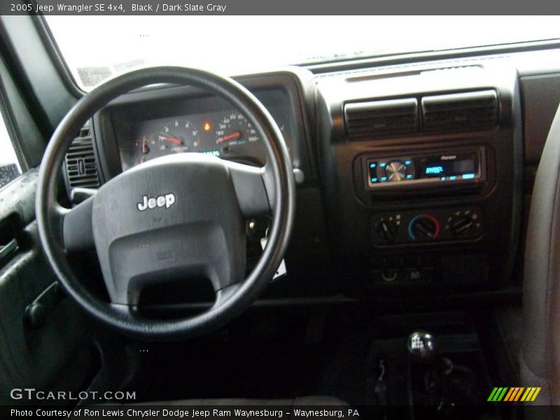 Black / Dark Slate Gray 2005 Jeep Wrangler SE 4x4