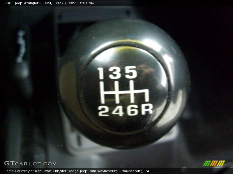 Black / Dark Slate Gray 2005 Jeep Wrangler SE 4x4