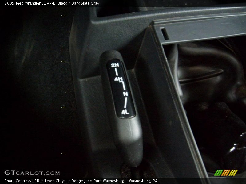 Black / Dark Slate Gray 2005 Jeep Wrangler SE 4x4