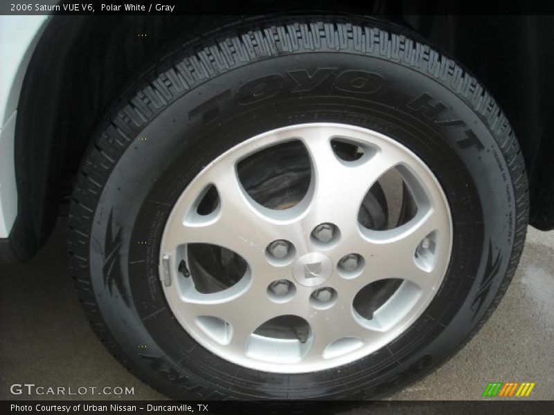 Polar White / Gray 2006 Saturn VUE V6