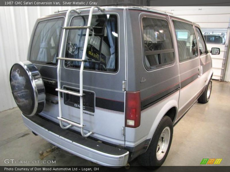 Silver Metallic / Gray 1987 GMC Safari Conversion Van
