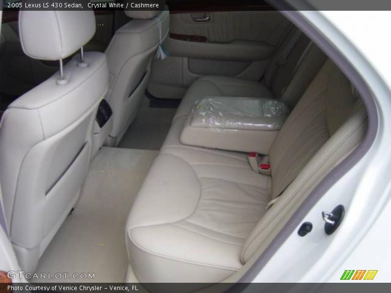 Crystal White / Cashmere 2005 Lexus LS 430 Sedan