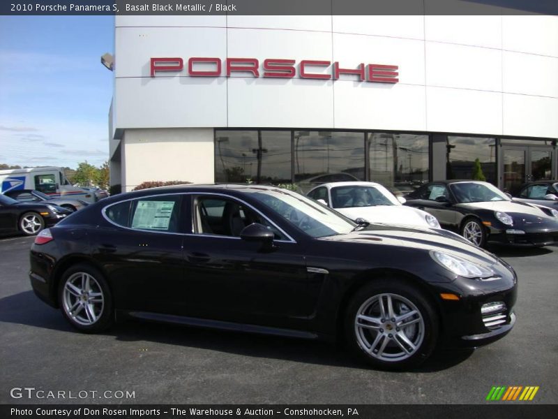 Basalt Black Metallic / Black 2010 Porsche Panamera S
